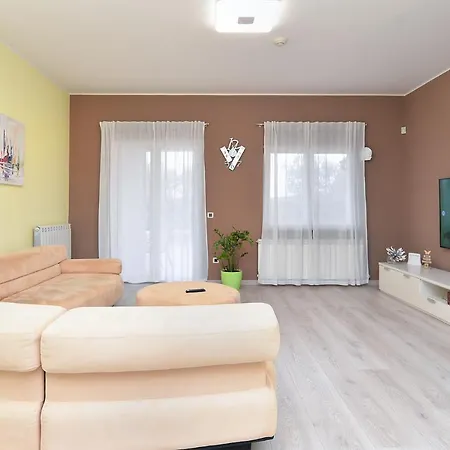 House Iva 1535 Tatil Evi