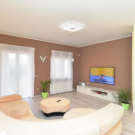 House Iva 1535 Tatil Evi *