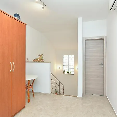 Tatil Evi House Iva 1535 Pula